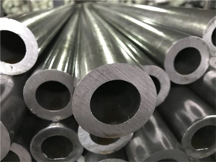 JIS-G-3445-STKM-Seamless-Carbon-Steel-Pipe.webp